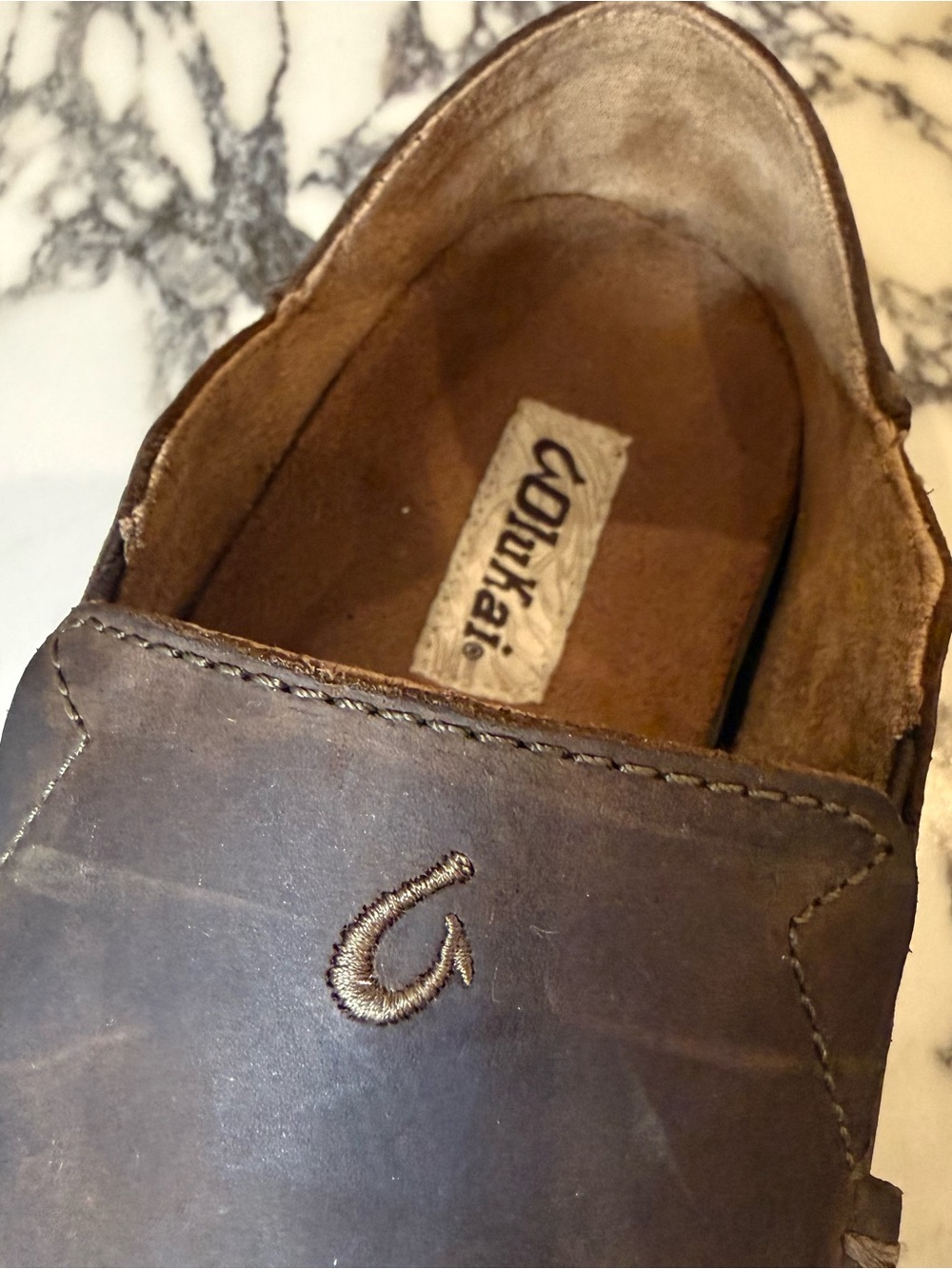 OluKai Moloa Men's Leather Slip On Shoes Loafers Brown Comfort Size 10.5 - Picture 3 of 13